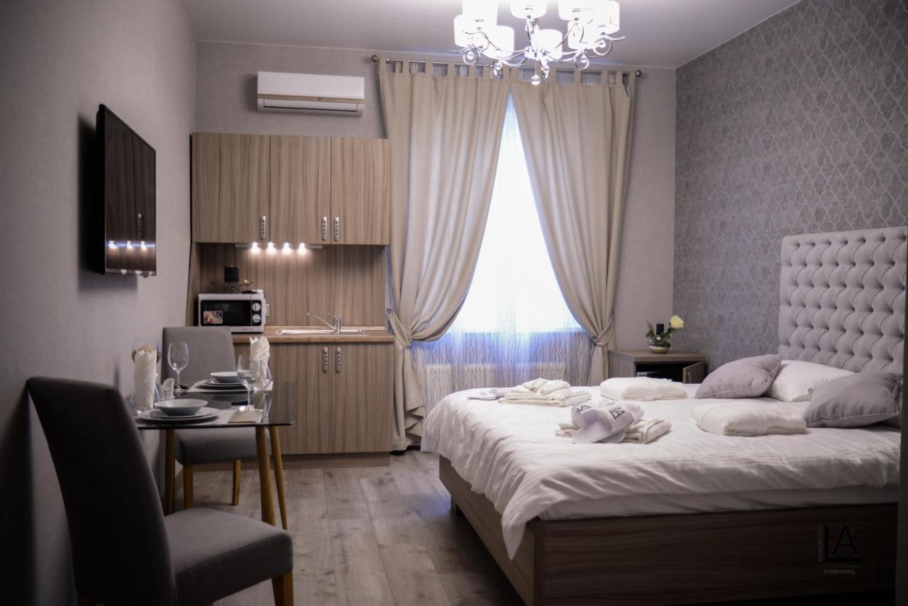 Apart Hotel Lake Apartments 3* קייב